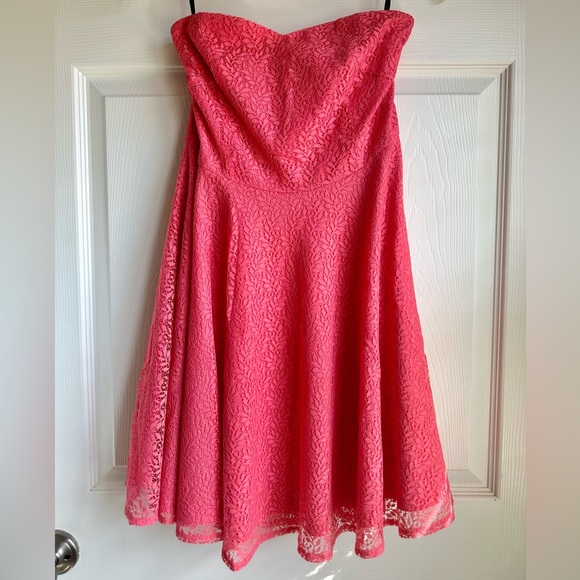 Papaya Dresses & Skirts - Pink/Coral Mini Lace Dress